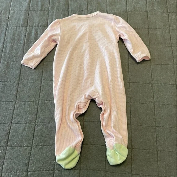 Little Me embroidered frog onesie 9month like new​​​​​​​ - Picture 4 of 4